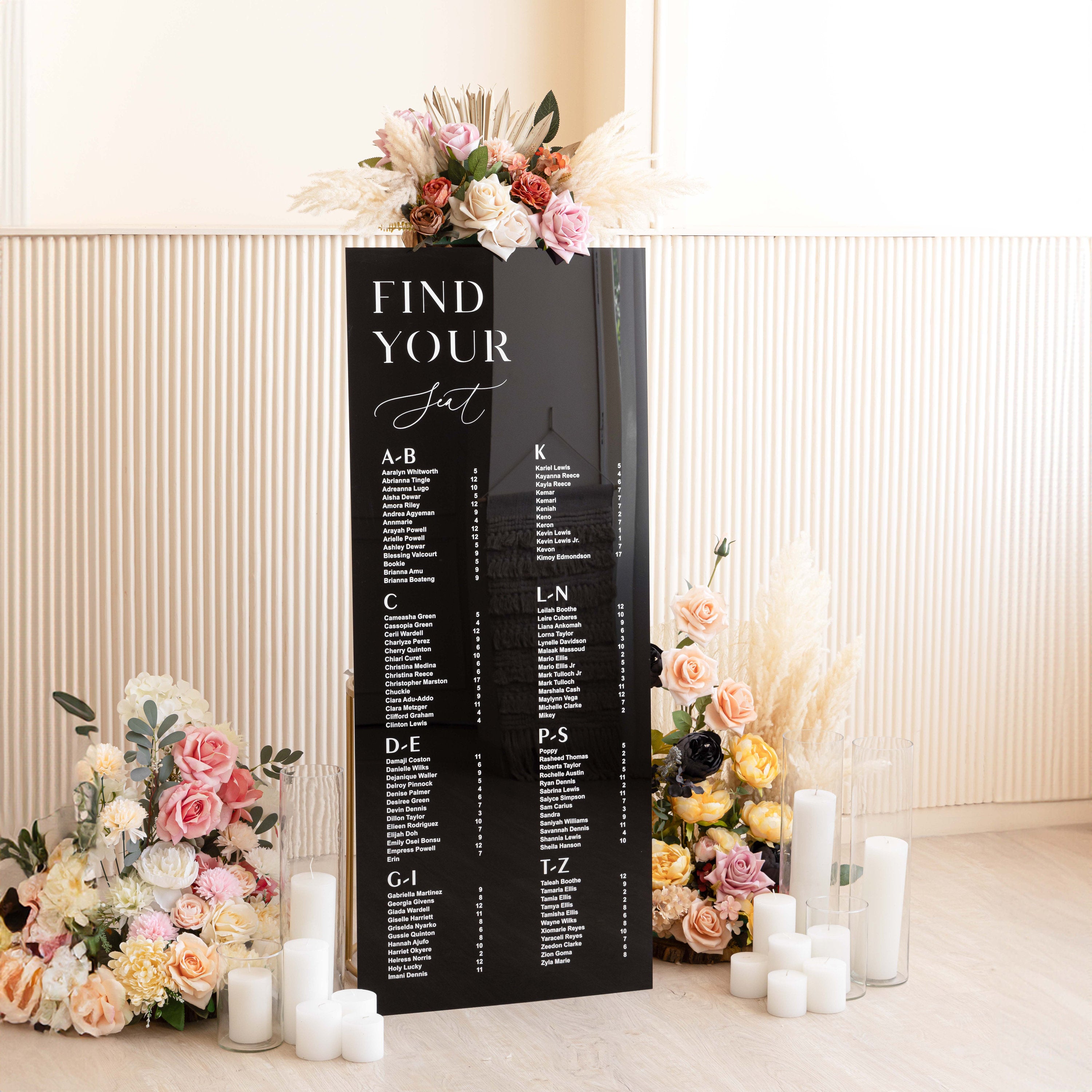 Wedding Seating Chart - Find Your Seat Sign - Table Plan Sign - Please be Seated Sign - Black Acrylic Seating Chart - Wedding Guests Plan