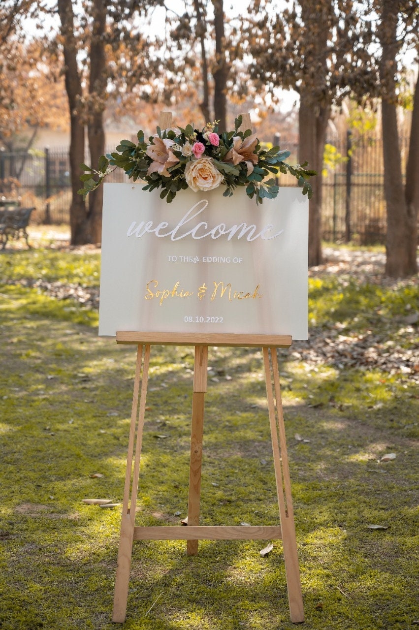 Frosted Acrylic Wedding Welcome Sign ,Acrylic Welcome Sign, Wedding Signage, Last Name Welcome Sign, 3D Welcome Sign, Custom Wedding Sign