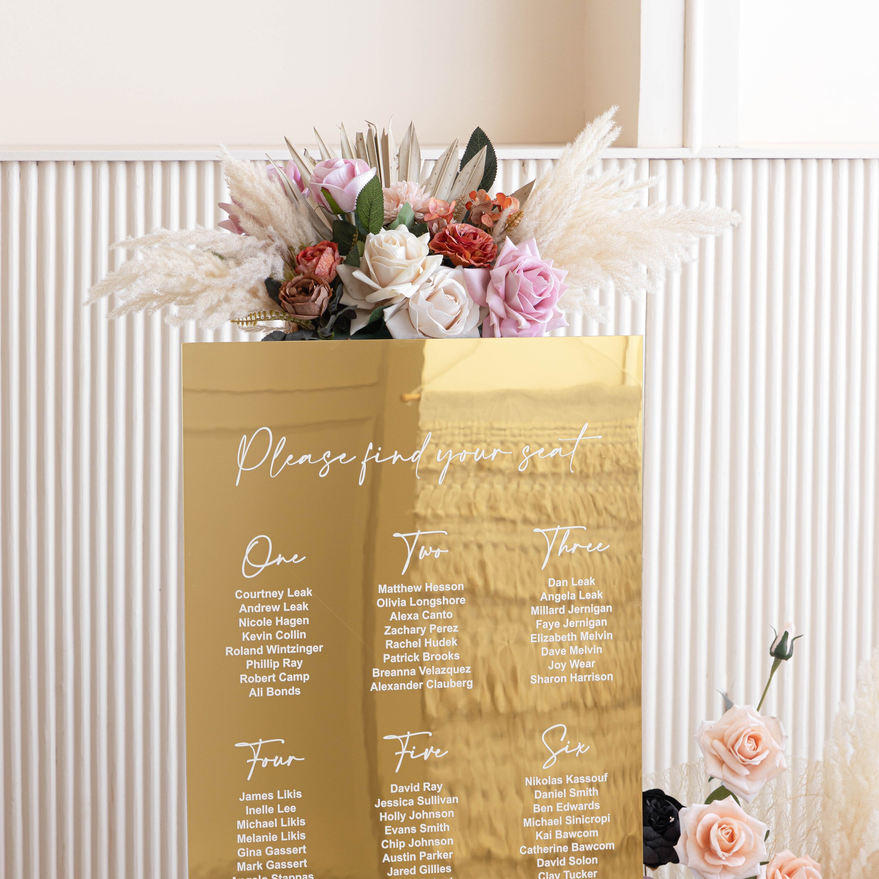 Gold Mirror Wedding Seating Chart - Find Your Seat Sign - Table Plan Sign - Wedding Guests Plan - Wedding seating sign, custom seating chart